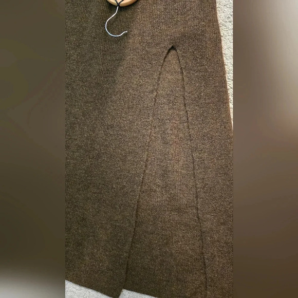 Massimo Dutti Wool Maxi Dress Fall Winter 2022 New without tags - Picture 5 of 10